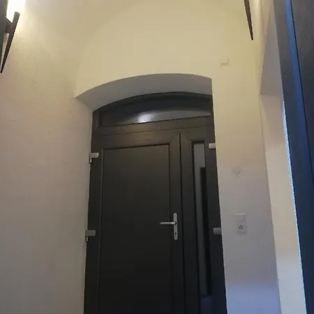 Апартаменты Ferienwohnung Hechingen *